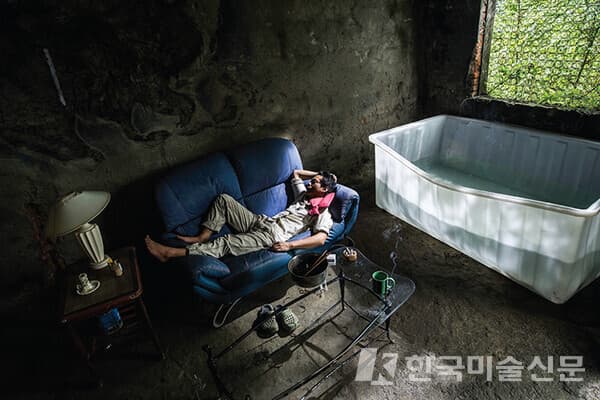 [칼럼] VR과 오래된 미학적 질문들의 만남: 새로운 매체는 어떻게 나아가는가?