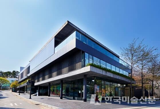 지난 5월 기존 전시장의 4배 규모의 공간으로 이전한 서울 한남동 페이스 갤러리. (출처 = 페이스갤러리)