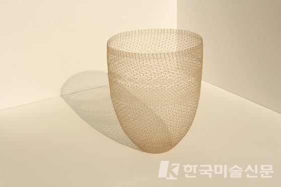 청주국제공예공모전 대상 수상작 정다혜의 &lsquo;말총-빗살무늬&rsquo;. [사진 청주공예비엔날레]