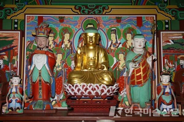 광주 덕림사 목조지장보살삼존상. 문화재청 제공
