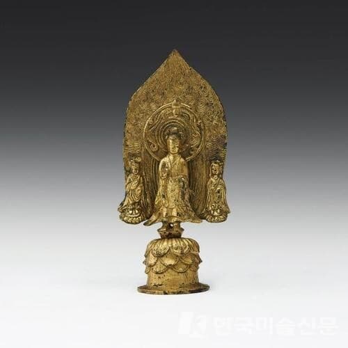 국보 '계미명금동삼존불입상'. 케이옥션 제공