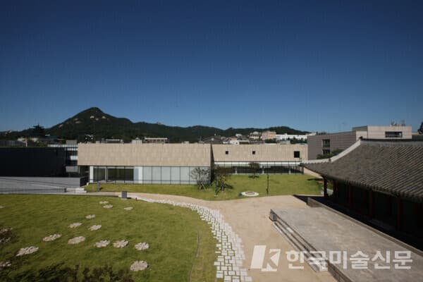문체부, 국립현대미술관 ‘갑질 논란 성명’ 내용 조사 실시