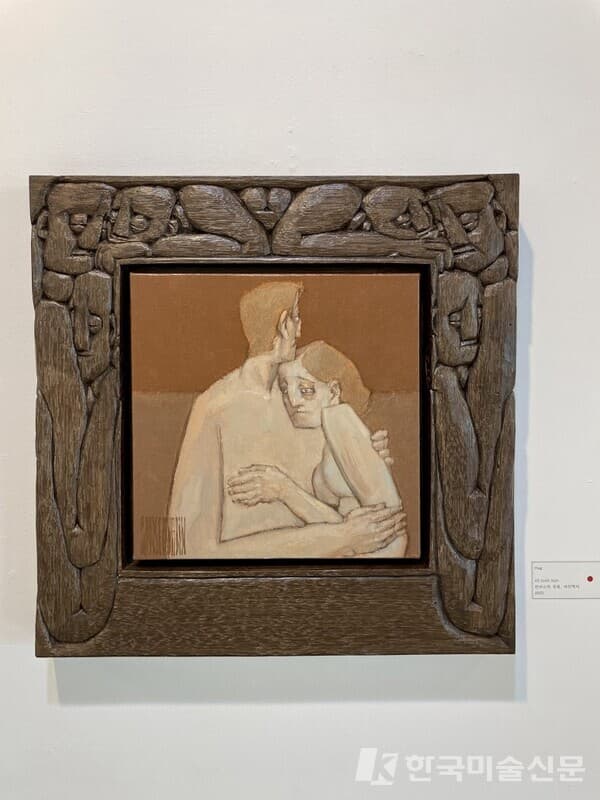 Hug, 캔버스에 유채, 레진액자, 2022