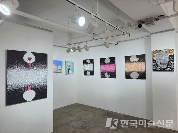 안진경 작가 개인전 ‘심리학과 미술의 공존’ 개최