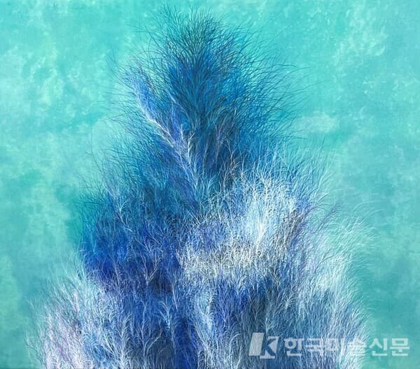 푸른풀&nbsp;한지에 채색91x117cm (50호), 2022 (사진=작가 SNS)