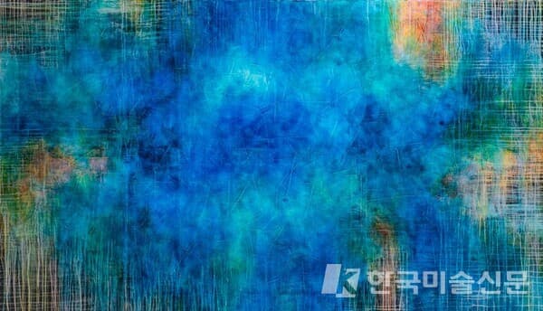 [인터뷰] 김은지 작가 "고인 물은 썩는다"