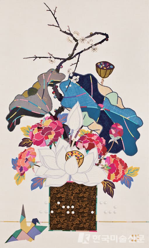 '소망꽃'천에 바느질 콜라주&middot;비즈, 90&times;54cm, 2014
