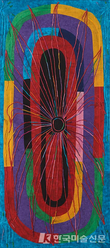 Affectionate Things 202210180&times;80cm Hanji & string on Canvas 2022