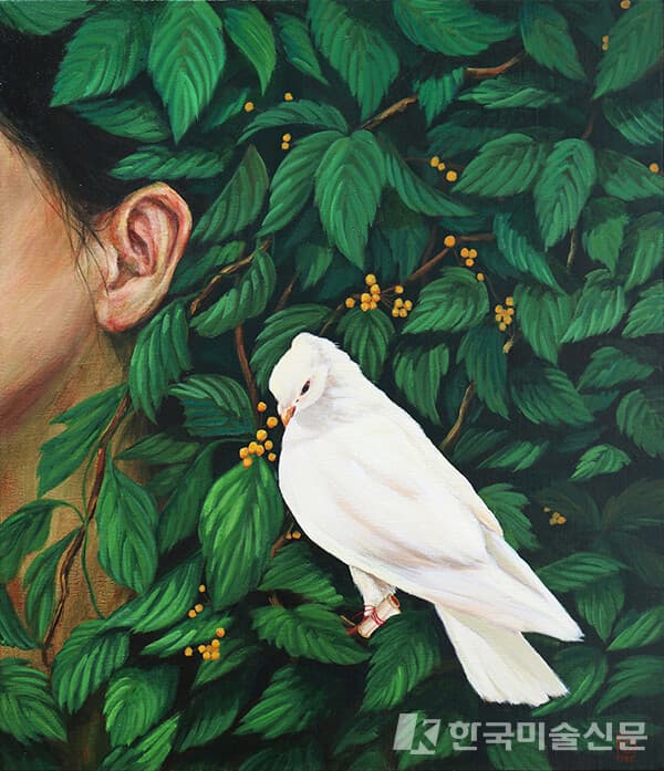 messenger53x45.5cmAcrylic On Canvas, 2022