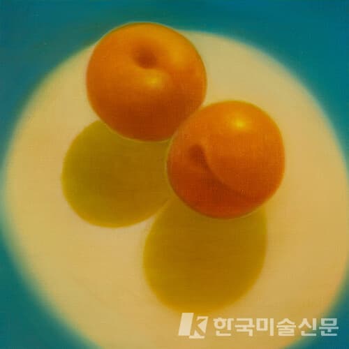 자두2022 oil on canvas 30x30cm