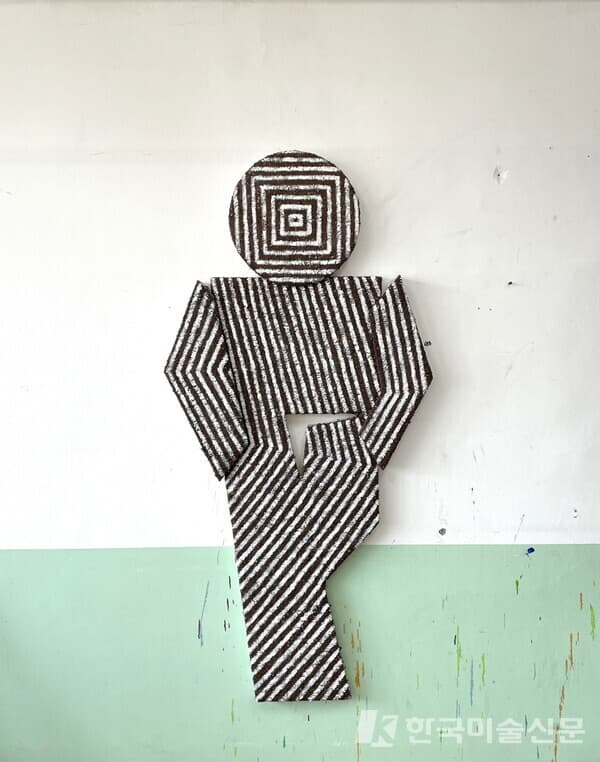 백경호_복과 음백경호_복과 음, oil on paper mounted on wood panel, 200.8x65cm, 2022 (사진=한국화랑협회)