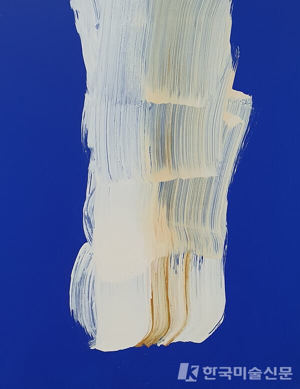 박다원, Now here in Blue(BL220830-3)73x61cm, Acrylic on canvas, 2022 [사진=갤러리화랑협회]