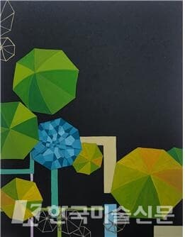 우산의 행복, 2022, 장지에 분채, 42.3&times;63.6cm