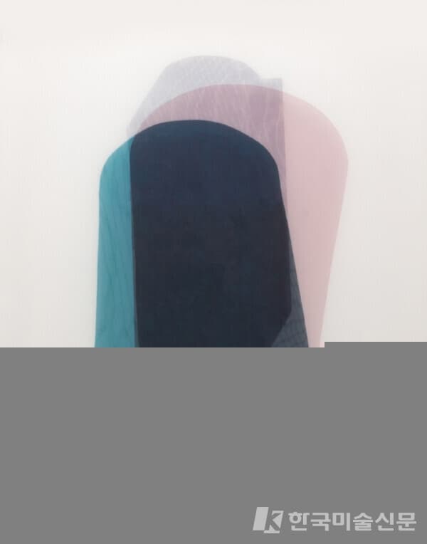 Contatto F23142023, Pigment on fabric, 117 x 90.8cm