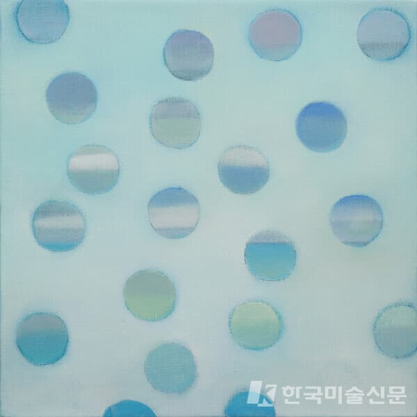 눈덩이 Snowball&nbsp;Oil sticks on Canvas, 32x32cm, 2023