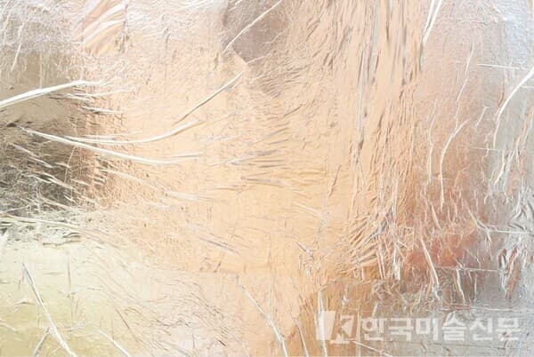 박윤지 - fainter 02&nbsp;피그먼트 프린트, 알루미늄 액자66.65x100cm 2023