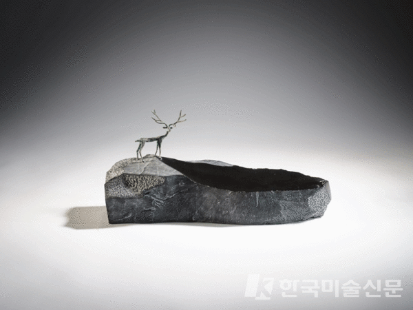山水. 박수용 山水 44X13X20cm Marble,Copper 2020