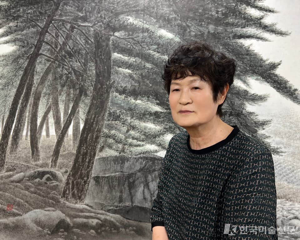 심흥숙 작가, 아름다운 사계절을 화폭에 옮겨 실경 앞에 서 있는 느낌을 전한다