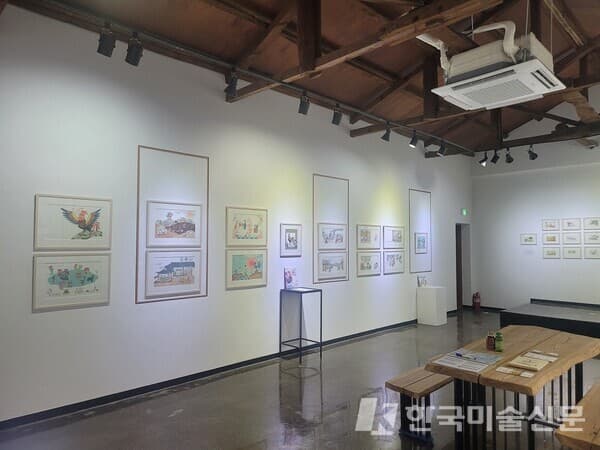 둔장마을미술관, 신안 섬마을 이야기를 담은 전시 열려