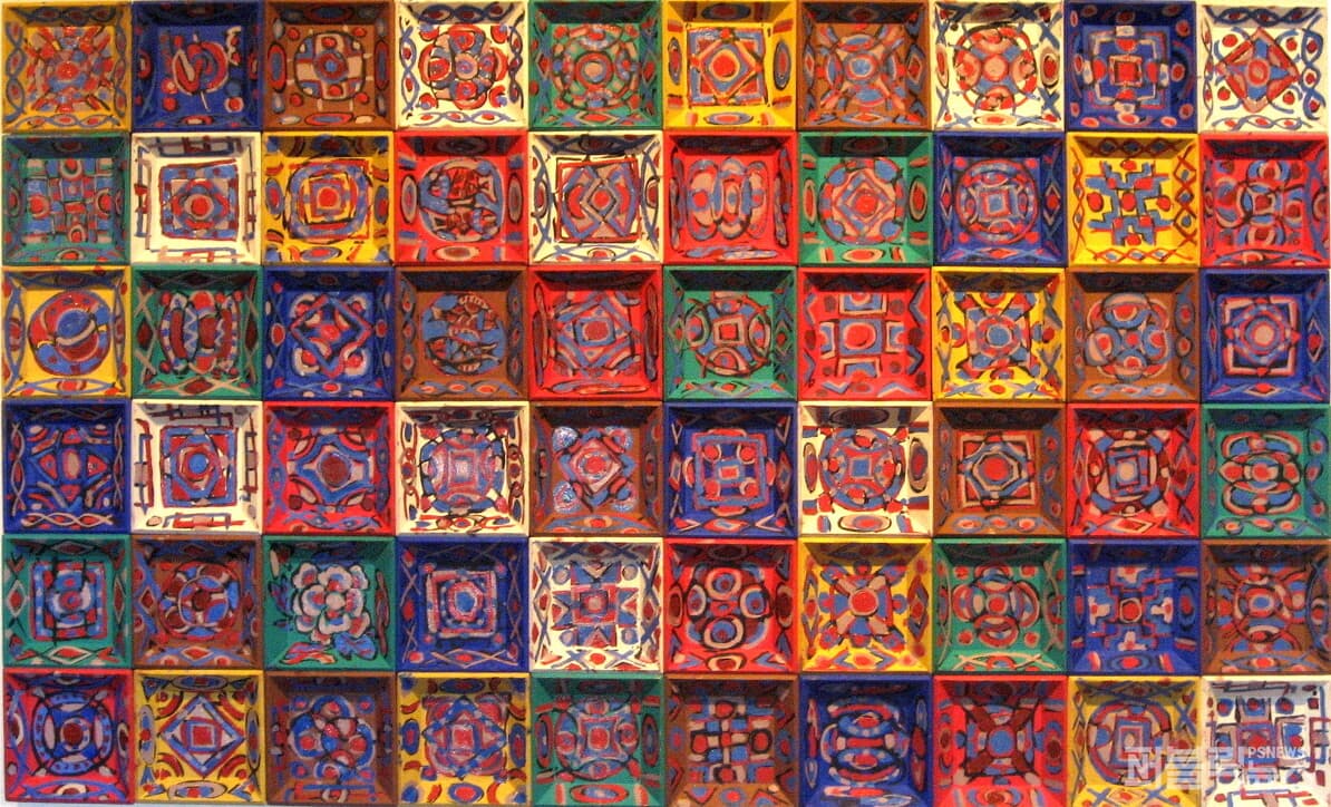 (사진제공 : 전혁림 미술관 / 2007년, 새 만다라 New Mandalla, 200cm x 120cm, 목함지에 유채)