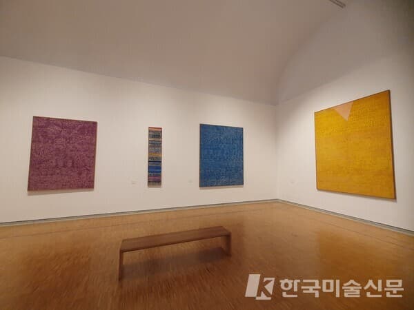 (환기미술관 본관 3층 전경 : &copy;(재)환기재단&middot;환기미술관)