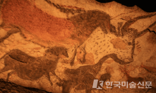 라스코 동굴벽화&nbsp; &copy;️ 네이버 지식백과