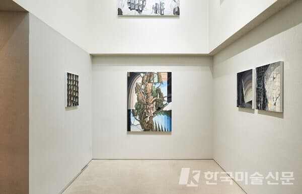 김정인 개인전을 연 라흰갤러리 전시전경. 출처 라흰갤러리