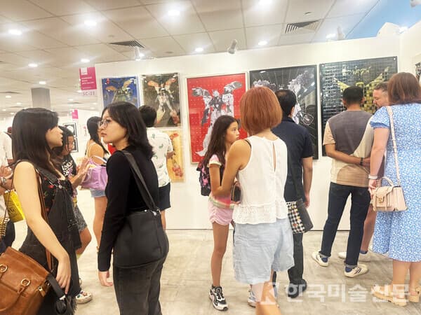 *2023 Affordable Art Fair SINGAPORE Address: F1 Pit Building, 1 Republic Blvd, Singapore