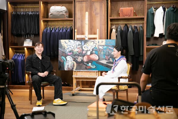 &nbsp;다니엘 신 작가,&nbsp;최고운 (자료: 서커스TV 최고운의 아트테크)