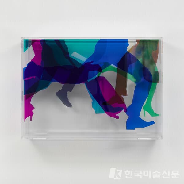 오늘 III Today III51.6&times;71.6&times;16.5cm, 아크릴 Acrylic, 2023