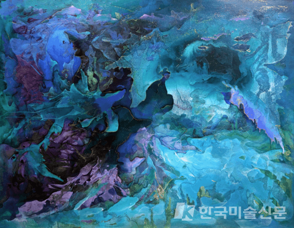 꿈꾸는 섬 Under No.1 145.5x112cm Acrylic, mixed media on canvas 2023 어현경