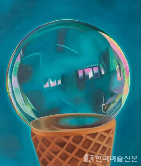 Cool treat, 85cm X 100cm, Oil on Canvas, 2023. 출처, 에브리데이몬데이 갤러리(EM갤러리)