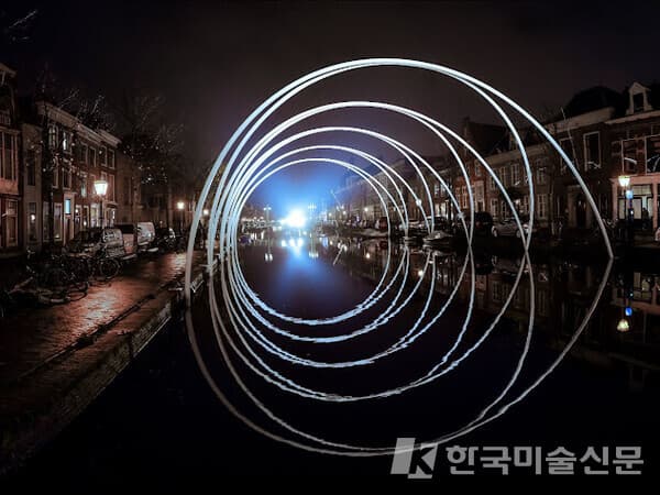To Breathe, 2022, photo : Jonathan Flor&eacute;z Brand (데라켄할 미술관 제공)