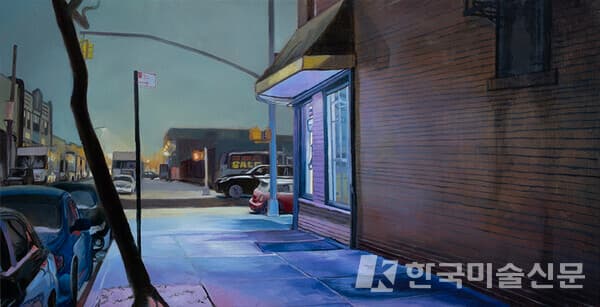 (Local Bicycle Store, 2024, Oil on Acrylic Block, 15.5cmX30.5cm)