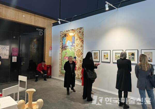 110 베로닉 리펠 갤러리(Galerie 110 V&eacute;ronique Rieffel) 부스 전경/진승우