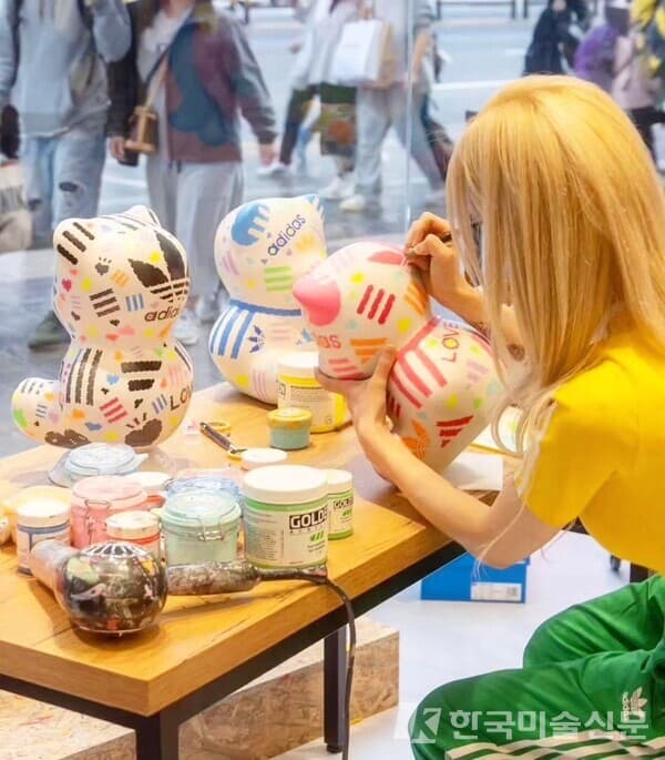 출처: Instagram @artist_saralee