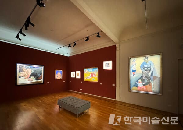 &lsquo;Andrezej Wroblewski (1927-1957) &ndash; in the first person&rsquo; 전시 전경. 사진. 이소이 기자