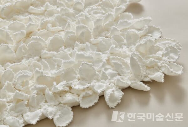 사진제공 : 갤러리플래닛, 하얀숲 White Forest 작품 확대 모습