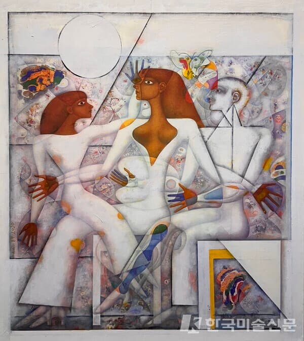 사진제공 : 갤러리 까르찌나, 알렉산더 시트니코프(1945~), '가족', 1989-2020년, 70x62cm, 나무&middot;실크스크린&middot;템페라 / 러시아 최초의 미술 경매에서 큰 성과를 거둔 화가, 소련을 대표하는 화가이면서도 사회주의 리얼리즘 회화를 따르지 않고 자신만의 창의적 길을 꾸준히 추구한 작가다. 신화화적 언급과 문화적으로 상징성이 가득하고 미로 같은 그림 속에서 철학적 메시지를 담아낸다.