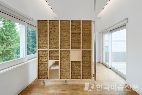 3층 스튜디오 히치 목조심벽 01 &copy;재단법인 아름지기, 그루비주얼