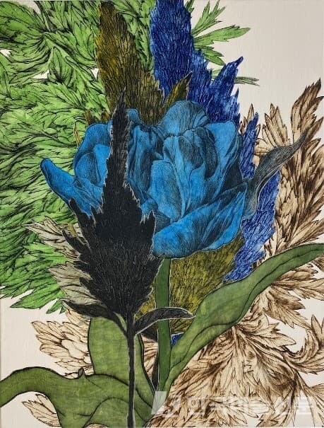 Miro Kim, Night Flower Field, 2024, Acrylic, collagraph, drypoint on Hanji, collage on canvas, 40.9x31.8cm /&copy;Ingahee Gallery