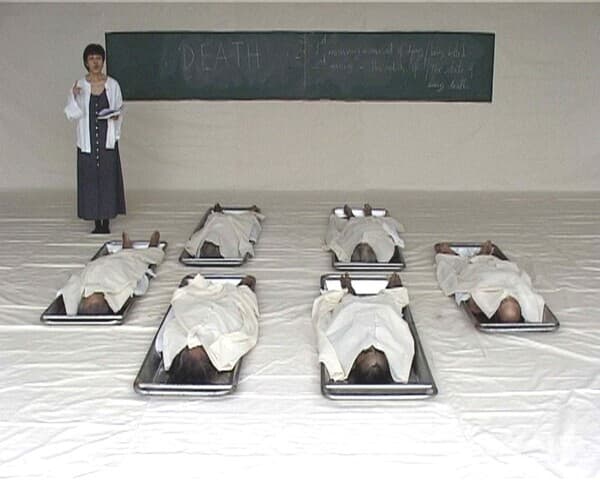 아라야 라스잠리안숙_The Class 1_단채널비디오, 컬러, 사운드_16분 32초_2005이미지 제공 : 아라야 라스잠리안숙 작가