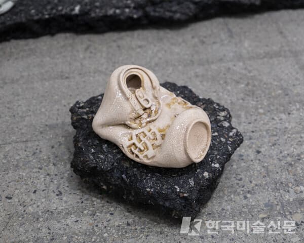 사진. 이손 / 인가희갤러리 제공