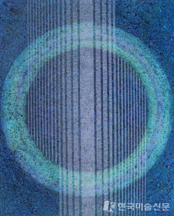MetaK24-005(where do I exist2), 162.2x130.3cm,Acrylic&koreanpaper&crystal on canvas,2024 (100F) / 작가 제공