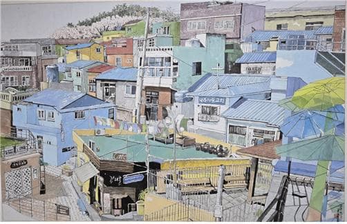 어우러짐,감천 문화마을,107X70cm,수묵담채,2024 각각으로 보면 부조화스러운 개체들이 어우러짐을 통해 만들어내는 앙상블 (사진=이상표)