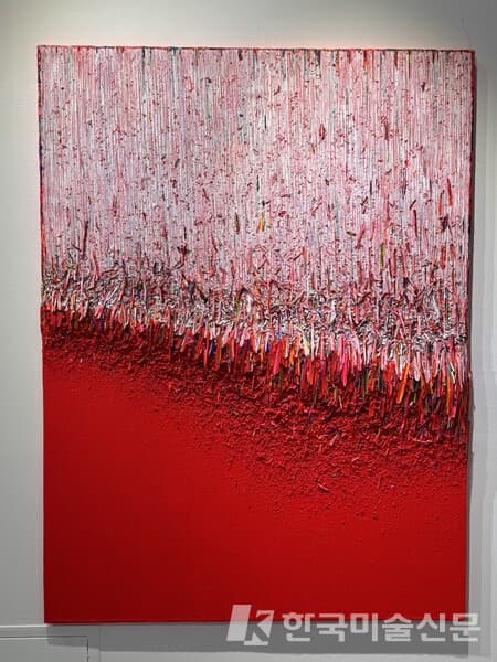 HUR Kyung-Ae, Sans titre, 2024, acrylique sur toile, 130 x 97 cm&nbsp;(사진=이소이 기자)