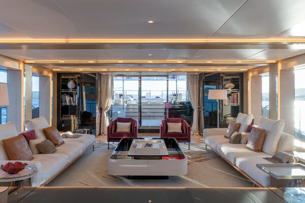 사진 제공 =&nbsp;루카 디니 디자인 & 아키텍처(LUCA DINI Design & Architecture),&nbsp;Rossinavi MY LEL 50미터.