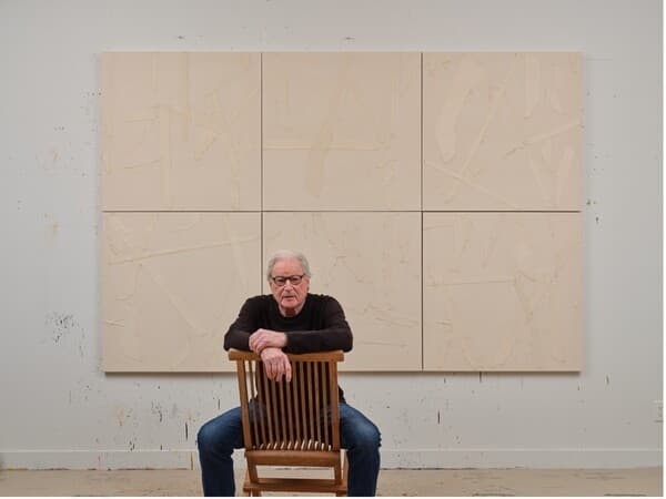 사진 = 피에르 쿠피, 레이첼 탑햄 (Pierre Portrait 2024 | Photo by Rachel Topham)