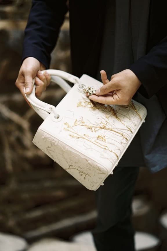 사진 제공 = 디올, 헬렌시왁 (All Photography courtesy of Dior, Helen Siwak).