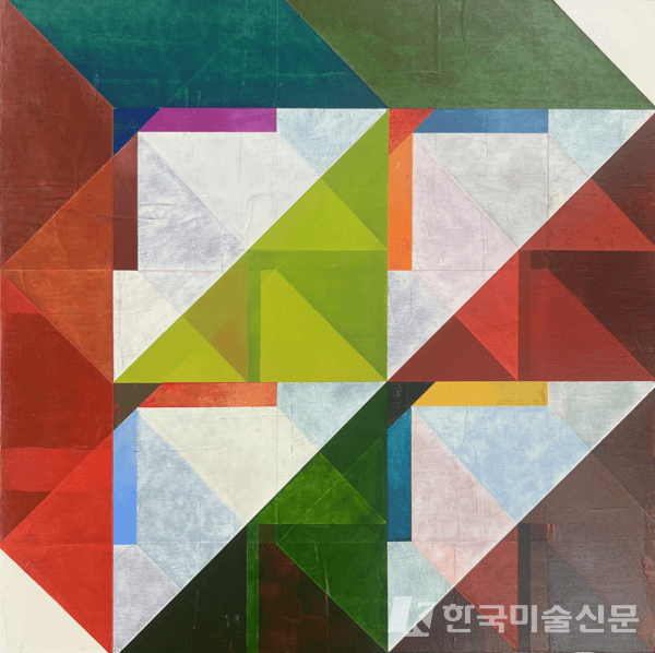 Layer 202507, acrylic & oilbar on canvas, 40cm x 40cm, 2025 (제공=아트센터자인)